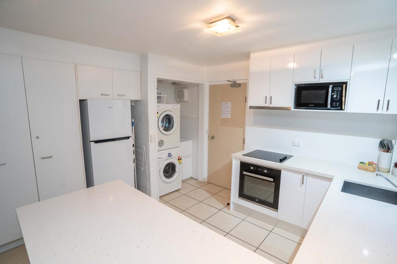 Myuna Holiday Apartments Noosa Heads Esterno foto